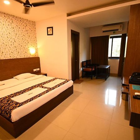 Hotel Campal Панаджи Номер фото
